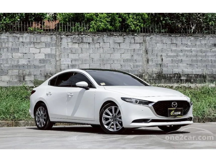 2022 Mazda 3 SP Sedan