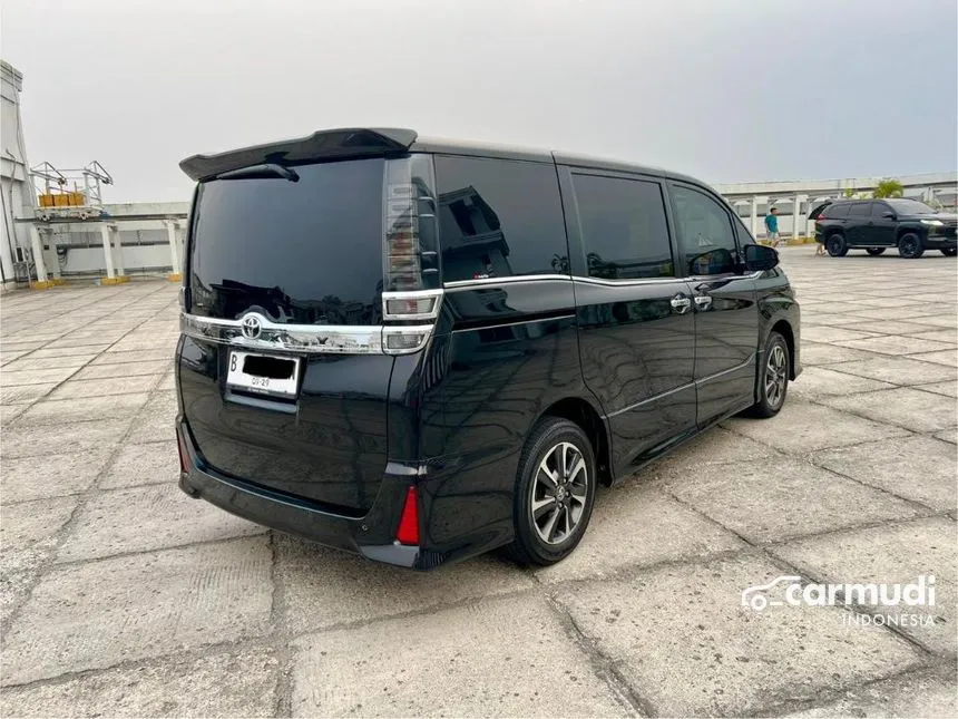 2019 Toyota Voxy Wagon