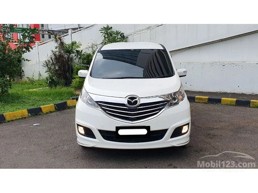 Jual Mobil Mazda Biante 2015 2.0 SKYACTIV A/T 2.0 di DKI Jakarta Automatic MPV Putih Rp 175.000.000