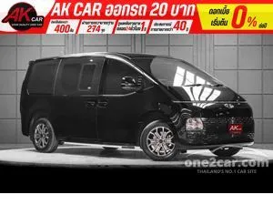 2023 Hyundai Staria 2.2 S Van