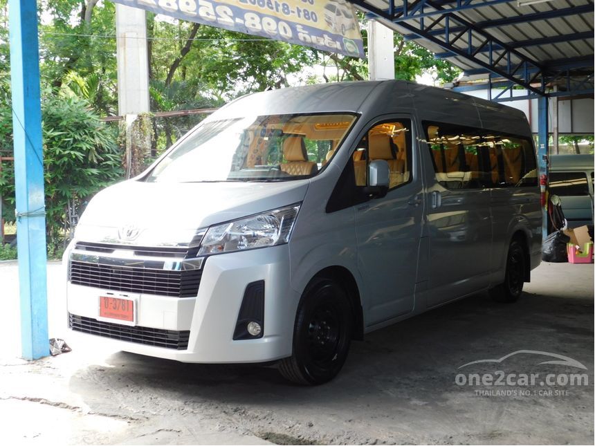 Toyota commuter thailand