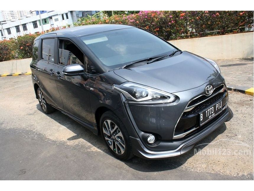 Jual Mobil Toyota Sienta 2017 Q 1.5 di DKI Jakarta 