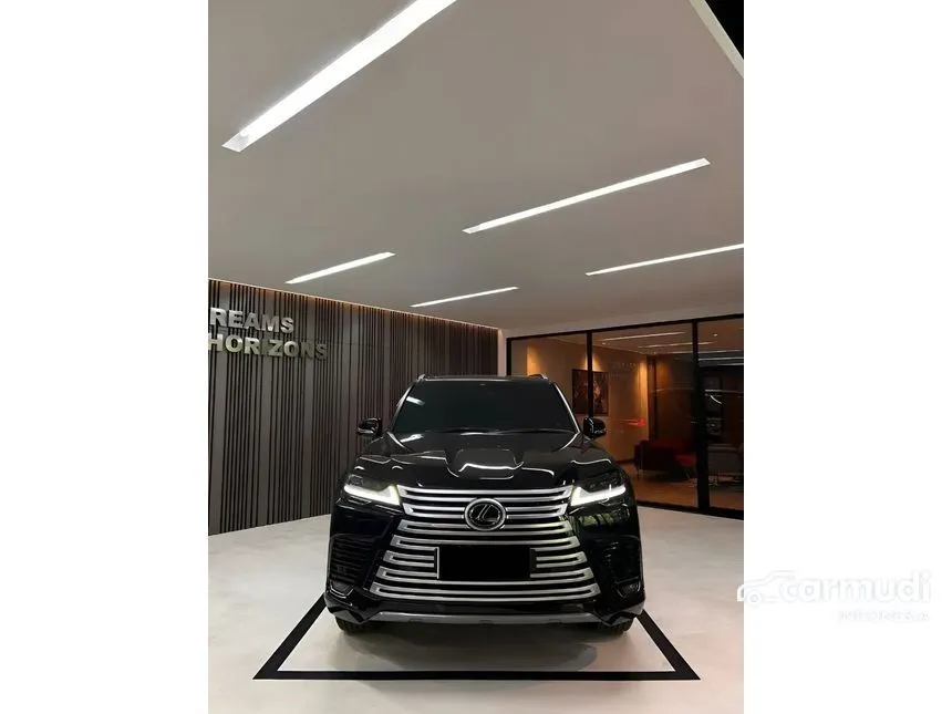 2023 Lexus LX 600 VIP SUV