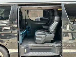 2019 Toyota VENTURY 3.0 V Van