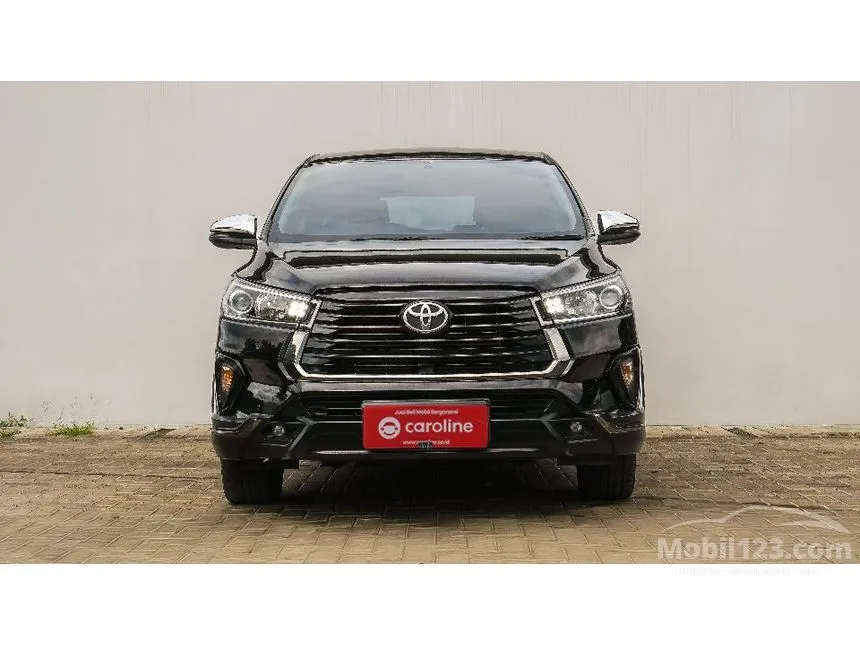 2022 Toyota Kijang Innova Venturer MPV