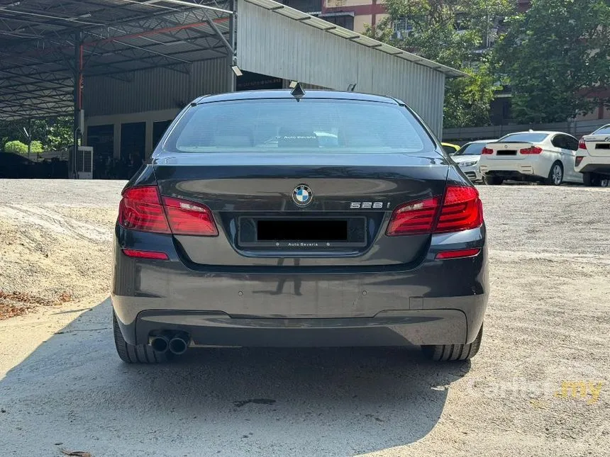 2013 BMW 528i M Sport Sedan