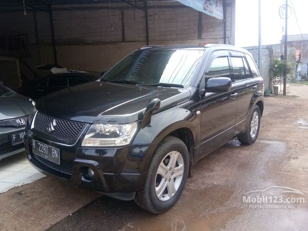 Suzuki Grand  Vitara  Mobil  bekas  dijual  di  Dki jakarta  