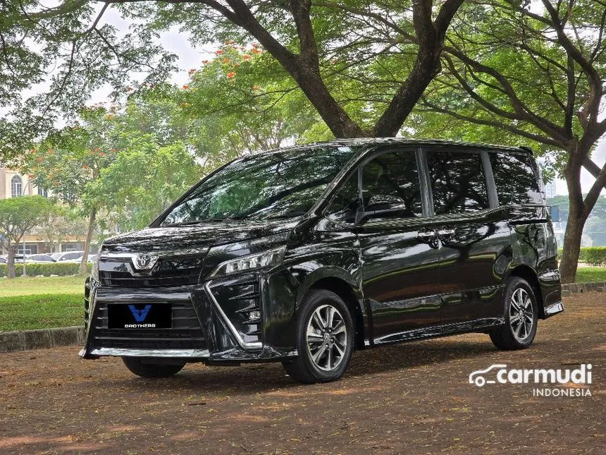 2019 Toyota Voxy Wagon