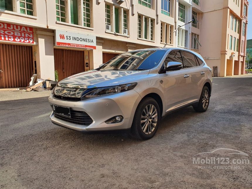 Toyota harrier xu60