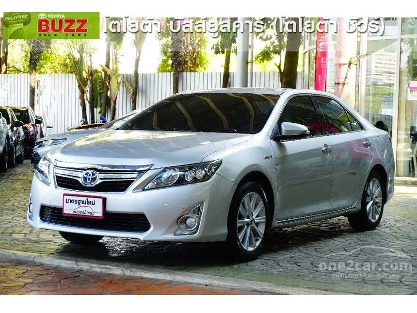 2012 Toyota CAMRY Hybrid Sedan
