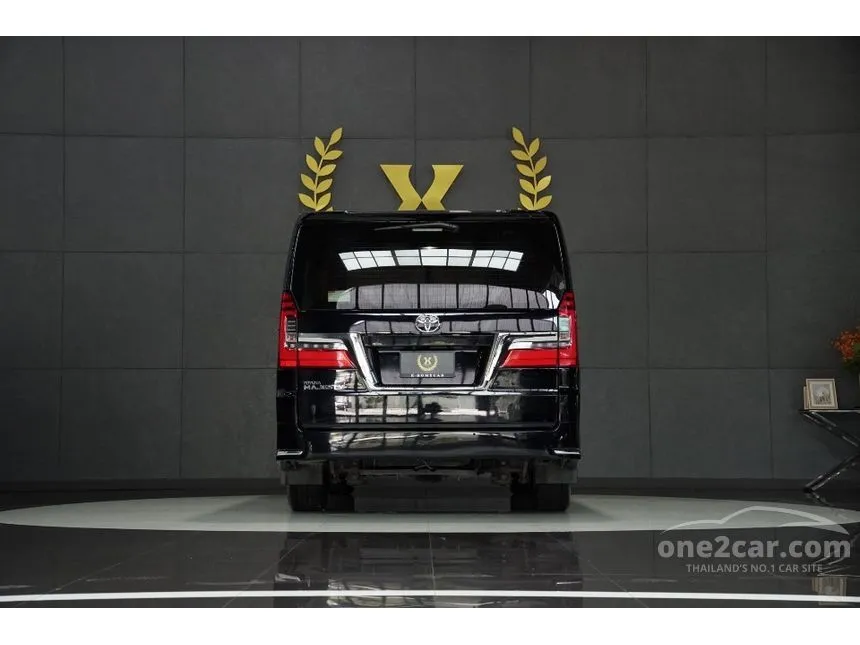 2020 Toyota Majesty Premium Van