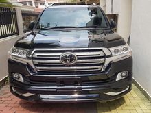 2016 Toyota Land Cruiser 4.6 ZX SUV. Car Just Arrive.