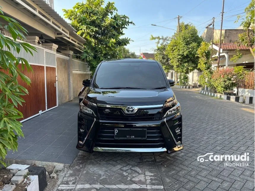 2018 Toyota Voxy Wagon