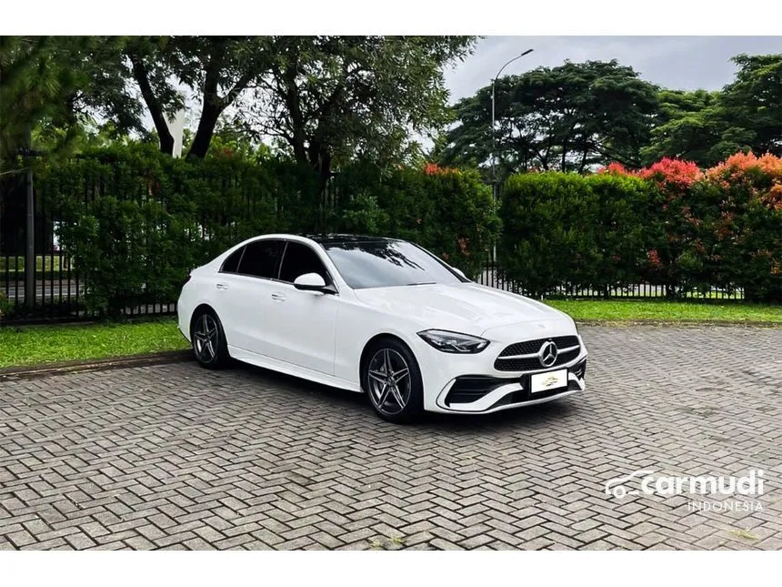 2023 Mercedes-Benz C300 AMG Line Sedan