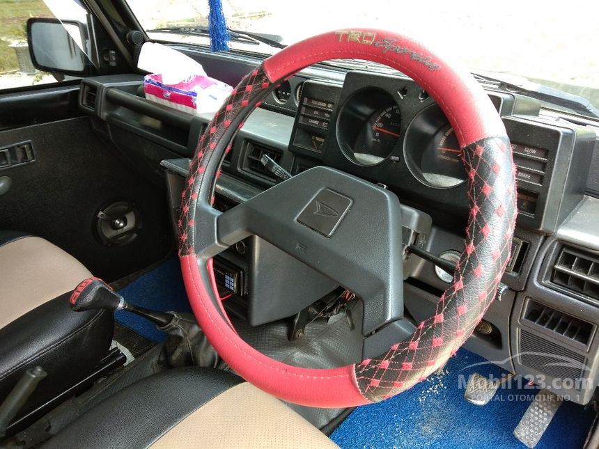 1993 Daihatsu Taft Jeep