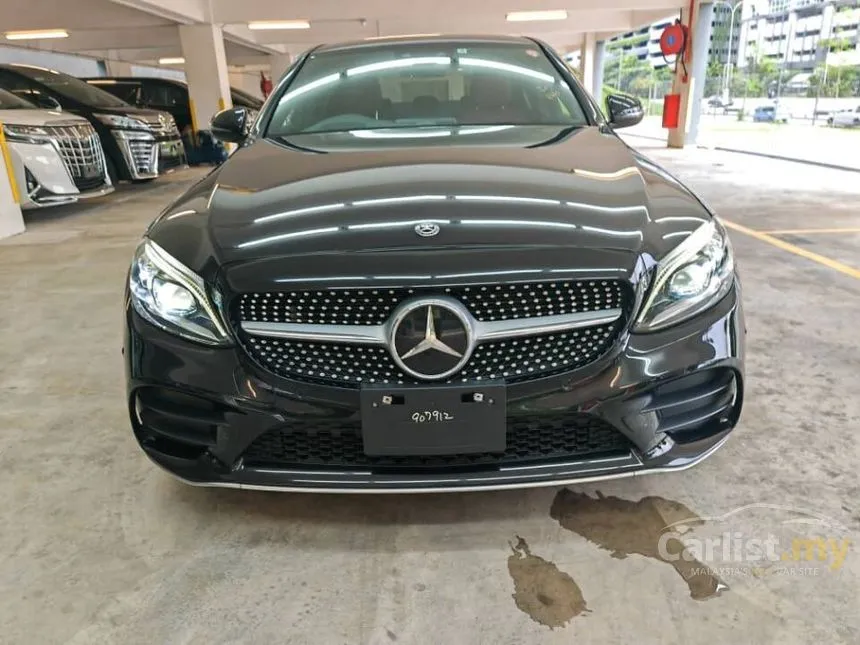 2019 Mercedes-Benz C200 AMG Line Sedan