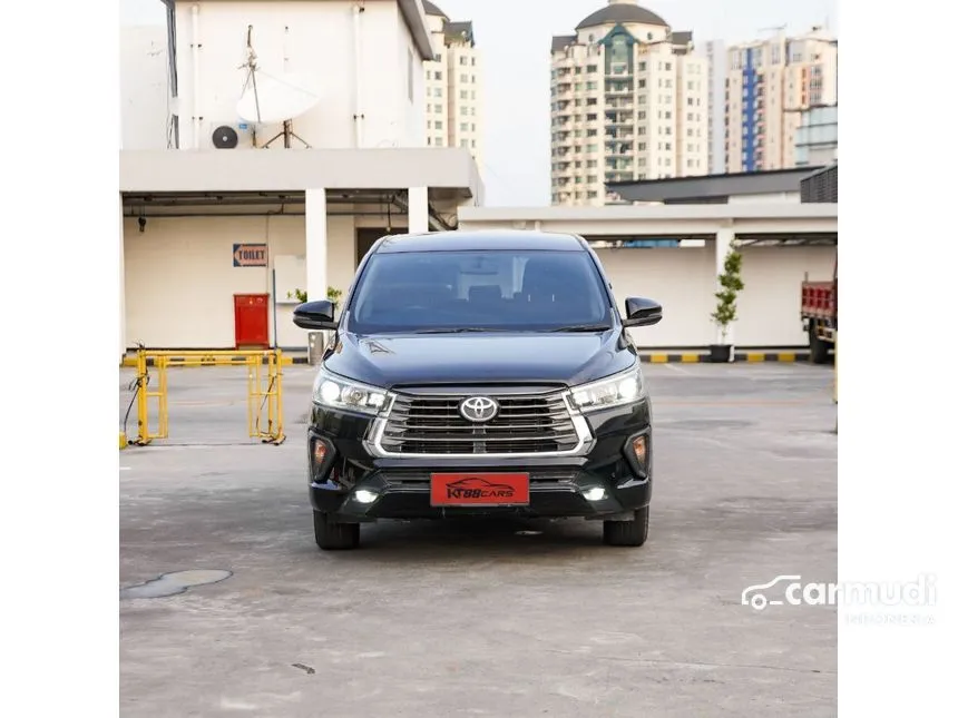 2022 Toyota Kijang Innova V MPV