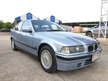 1995 BMW 318i 1.8 E36 นกแก้ว (ปี 90-00) Sedan AT