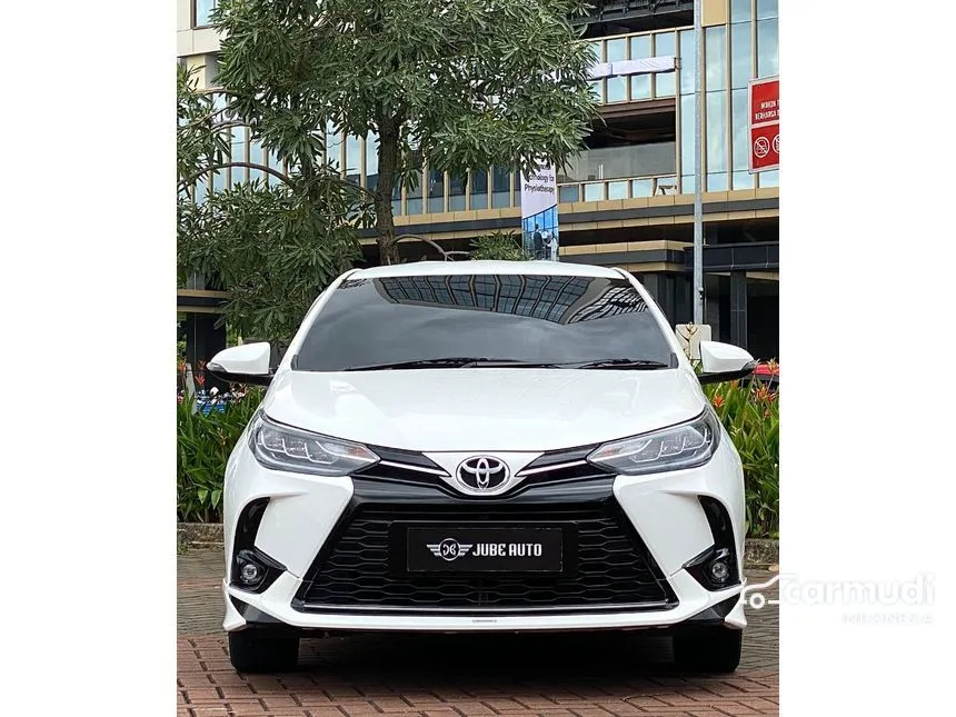 2021 Toyota Yaris S GR Sport Hatchback