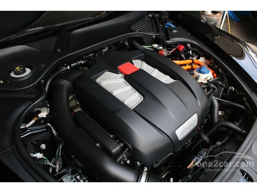 2016 Porsche Panamera S E-Hybrid Sedan
