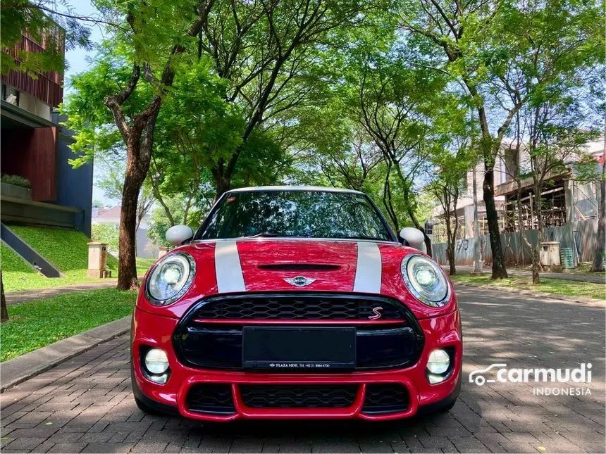 2015 MINI Cooper S Hatchback