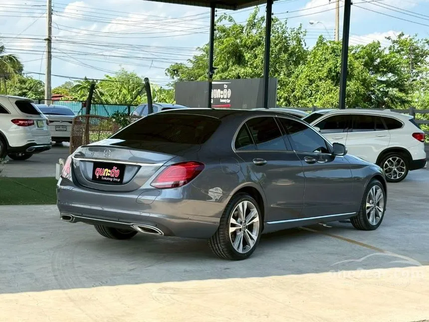2020 Mercedes-Benz C300 e Avantgarde Sedan
