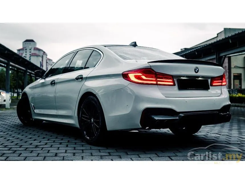 2019 BMW 530e M Sport Sedan