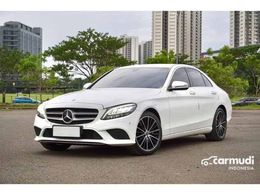 2019 Mercedes-Benz C200 EQ Boost Avantgarde Line Sedan
