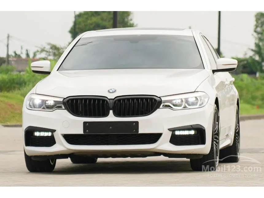 2020 BMW 520i M Sport 75th Edition Sedan