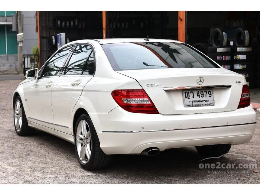 2011 Mercedes-Benz C250 Avantgarde CDI BlueEFFICIENCY Sedan