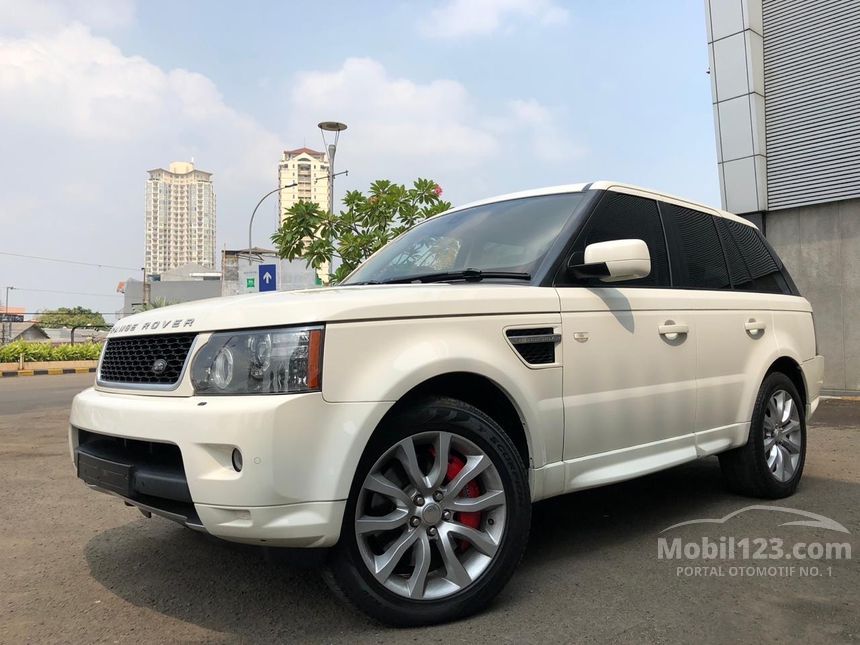 Jual Mobil  Land Rover Range Rover Sport  2010 V8  