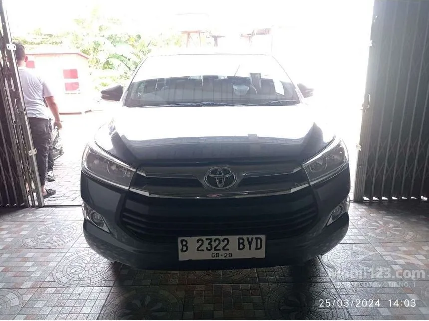 Jual Mobil Toyota Kijang Innova 2018 G 2.0 di Bali Automatic MPV Abu
