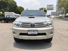2010 Toyota Fortuner 3.0 (ปี 08-11) V SUV AT