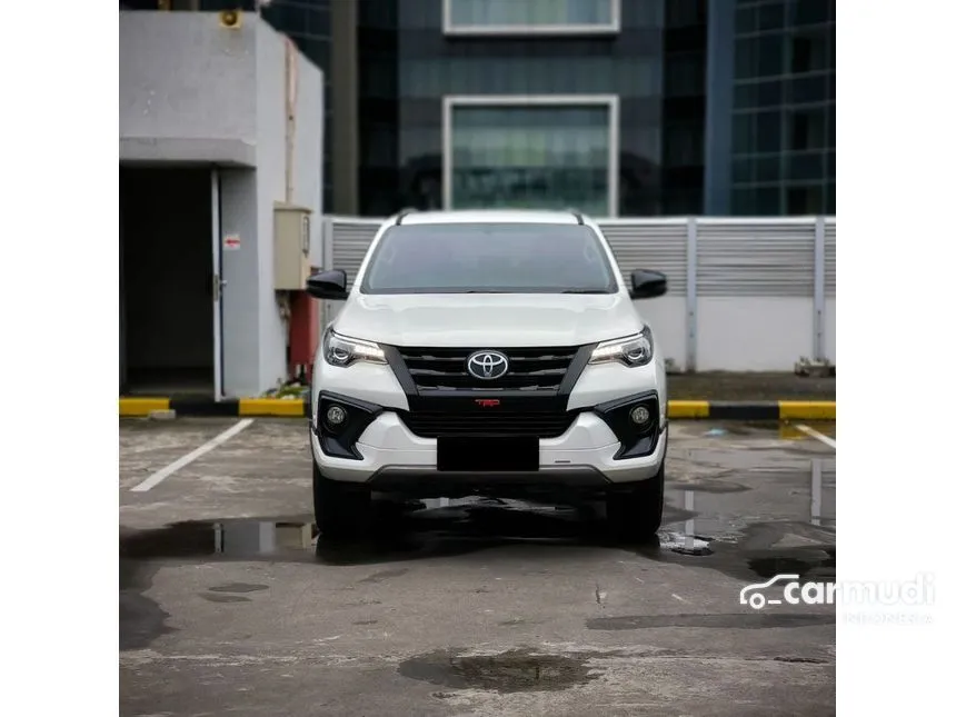 2018 Toyota Fortuner VRZ TRD 4X2 SUV