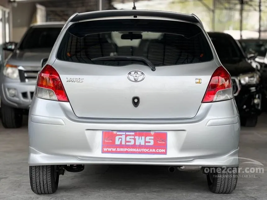 2012 Toyota Yaris J Hatchback