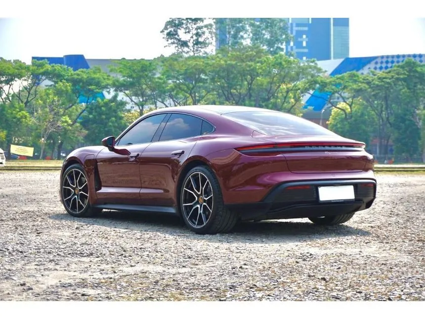 2021 Porsche Taycan Performance Battery Plus Sedan