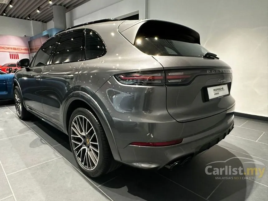 2023 Porsche Cayenne SUV