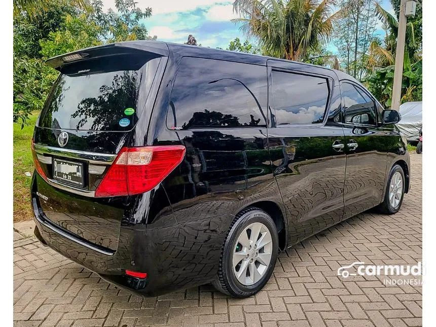 2013 Toyota Alphard G MPV