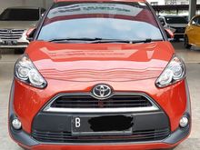 Toyota Sienta V Matic 2017 Orange Siap Pakai Mulus Gress