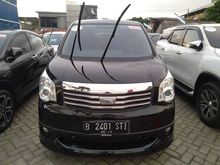 2014 Toyota NAV1 2.0 V Limited Luxury MPV Mewah Nopol Ganjil
