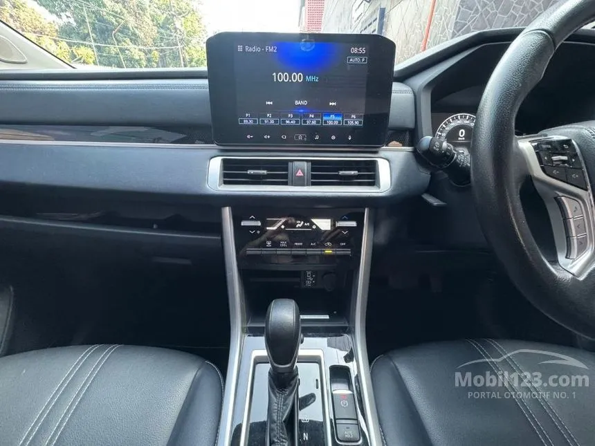 2023 Mitsubishi Xpander Cross Premium MPV