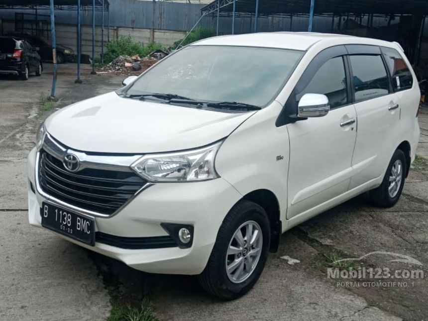 Gambar Mobil Avanza Warna Putih - Gambar Mobil Dan Motor Keren