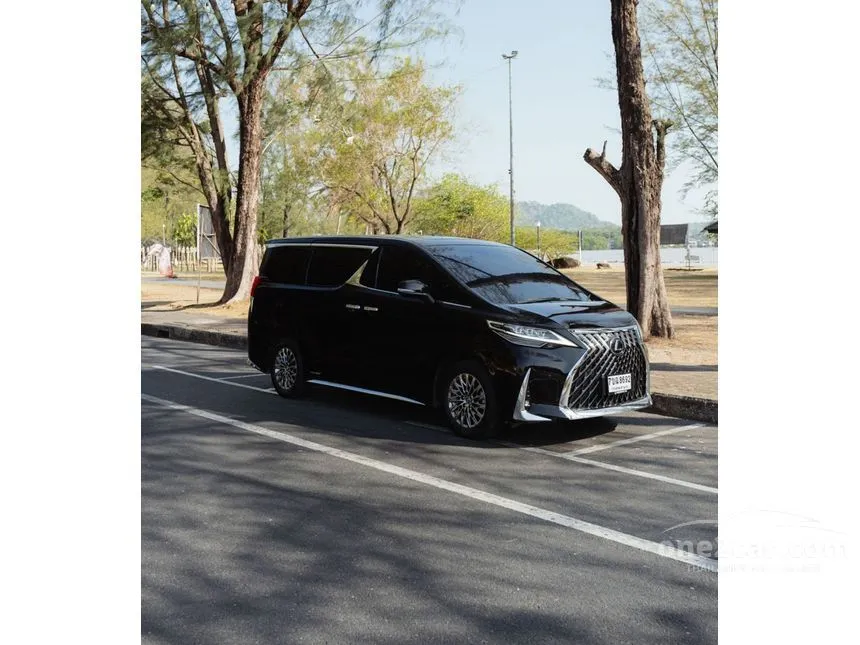 2021 Lexus LM300h Executive (7-Seater) Van