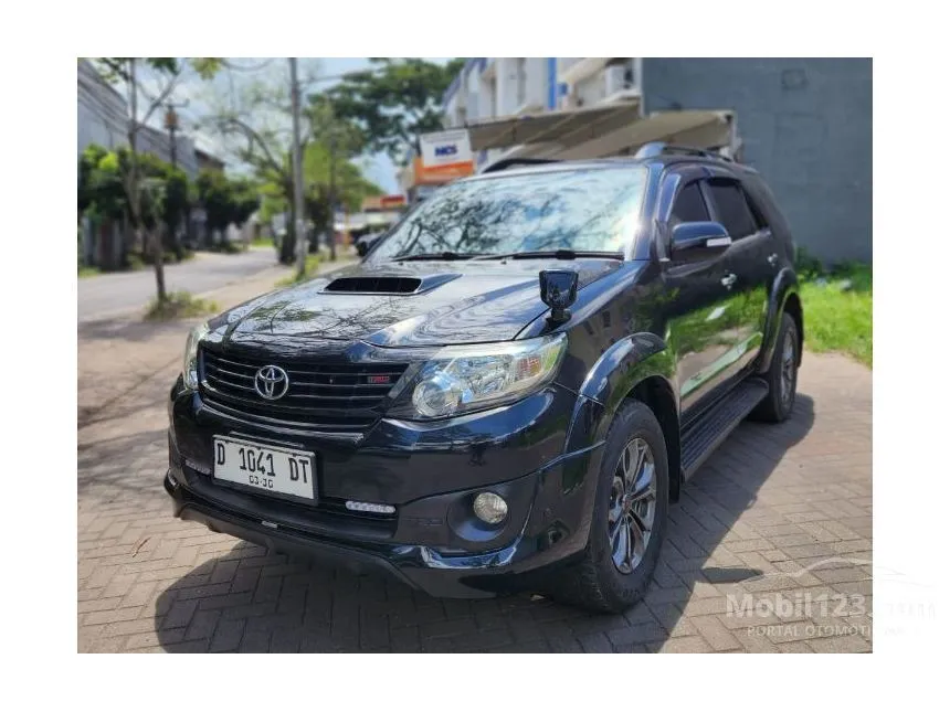 2014 Toyota Fortuner G TRD SUV