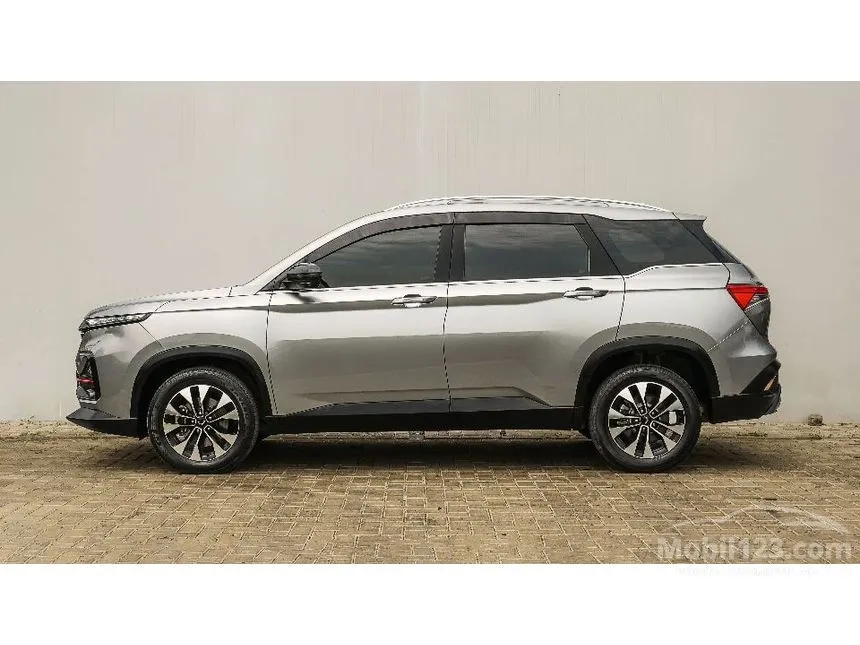2023 Wuling Almaz RS Pro SUV