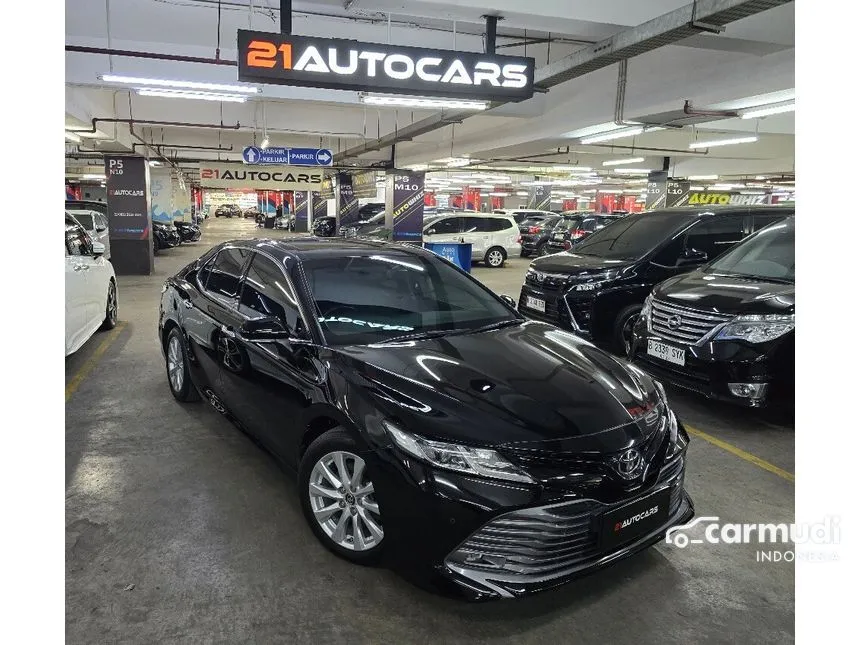 2020 Toyota Camry V Sedan