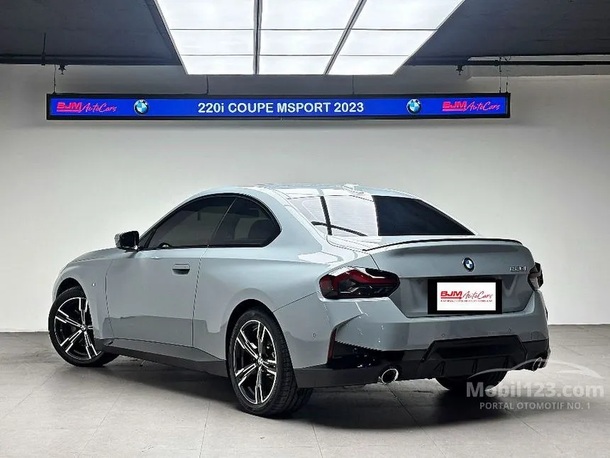 2023 BMW 220i M Performance Part Coupe
