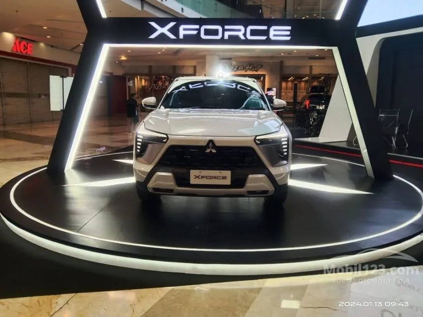 Jual Mobil Mitsubishi XFORCE 2024 Ultimate 1.5 di Jawa Barat Automatic Wagon Putih Rp 309.000.000
