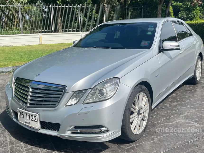 2011 Mercedes-Benz E250 Elegance CDI BlueEFFICIENCY Sedan