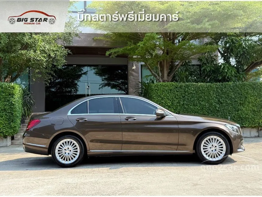 2015 Mercedes-Benz C180 Sedan